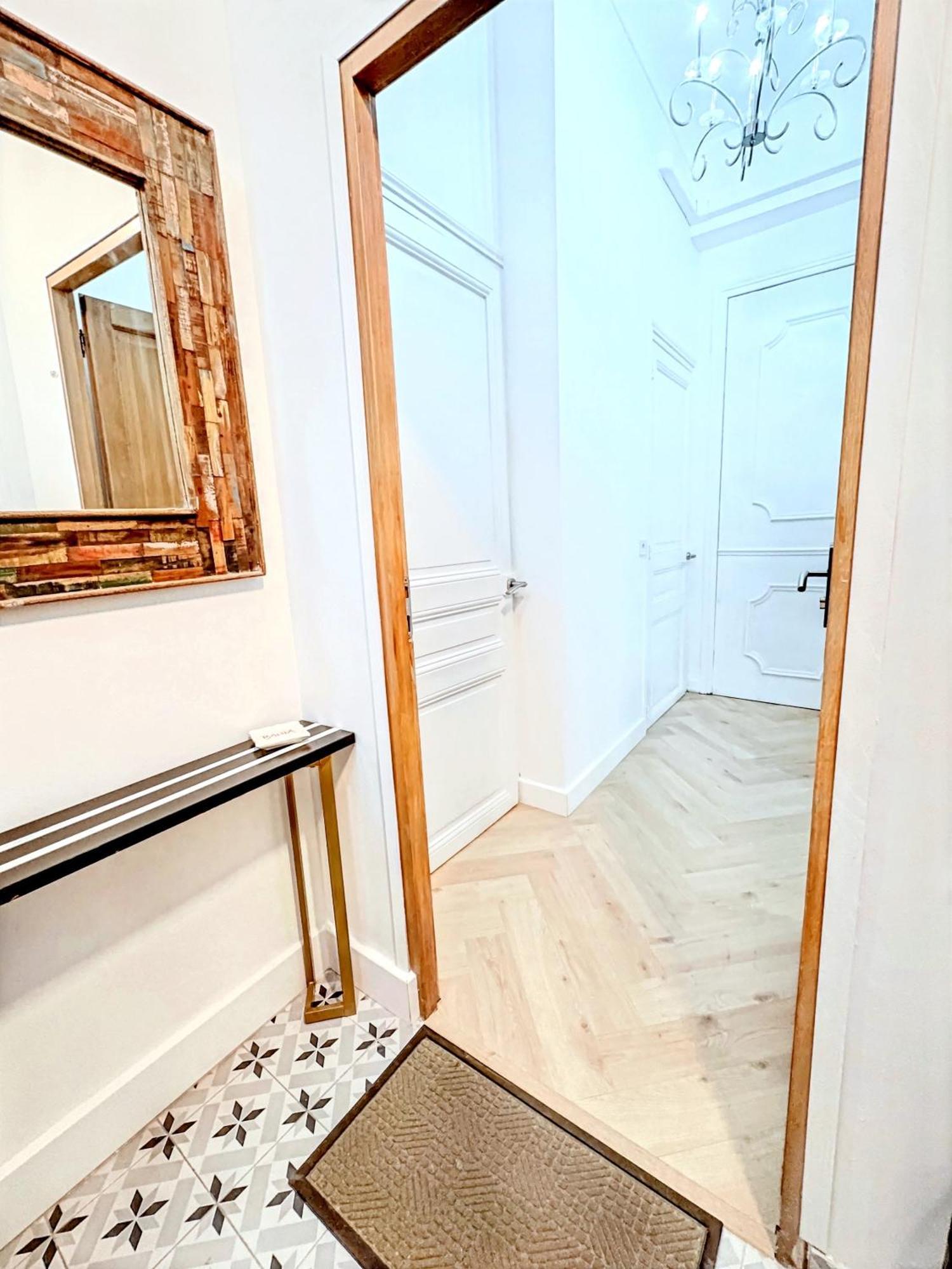 Mini Duplex 50M Du Vieux Port Leilighet Cannes Eksteriør bilde